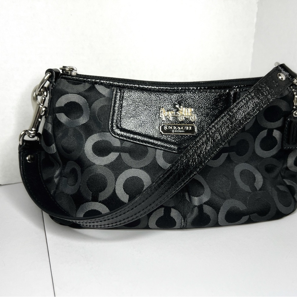 COACH Black Canvas Signature Jacquard Clutch Wristlet